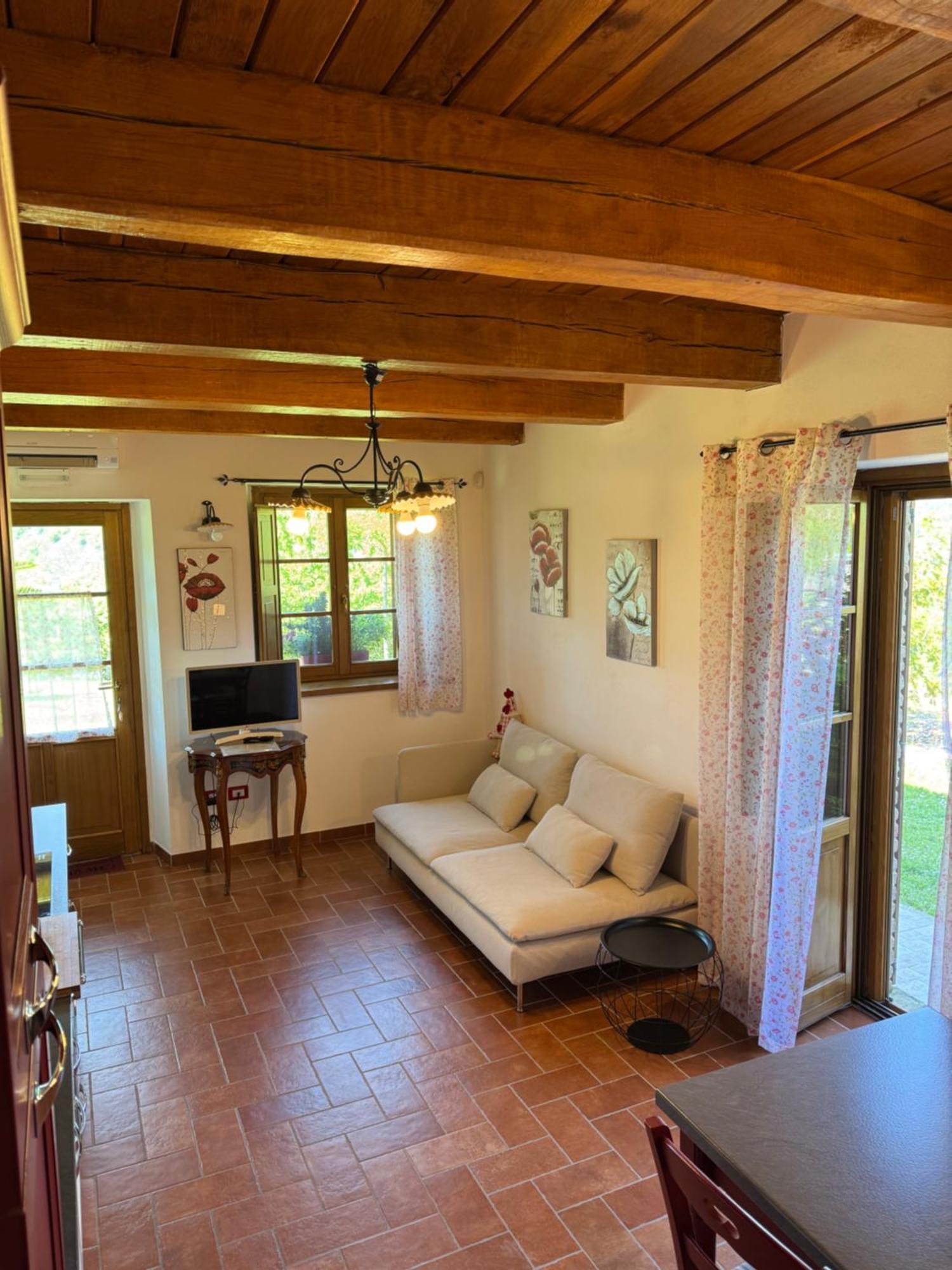 Agriturismo La Valle Dimenticata Urbania Εξωτερικό φωτογραφία